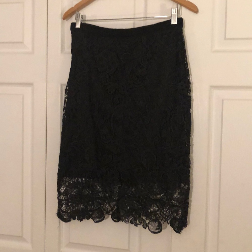 NWOT Forever 21 black lace pencil skirt